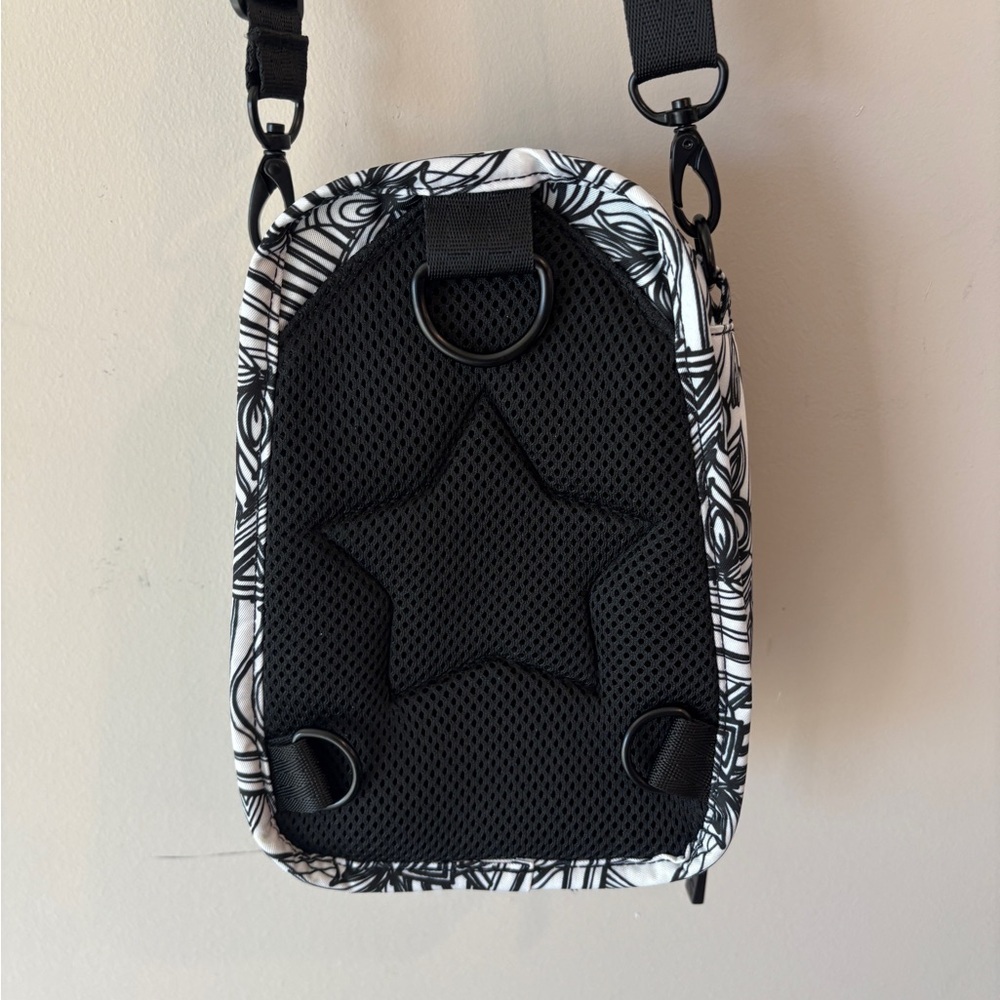 Jujube Black and White Patterned Crossbody Bag - Picture 6 of 6